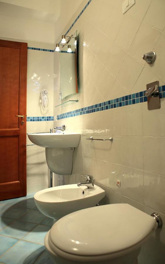 Residence Tamarea Tonnara di Bonagia Екстериор снимка