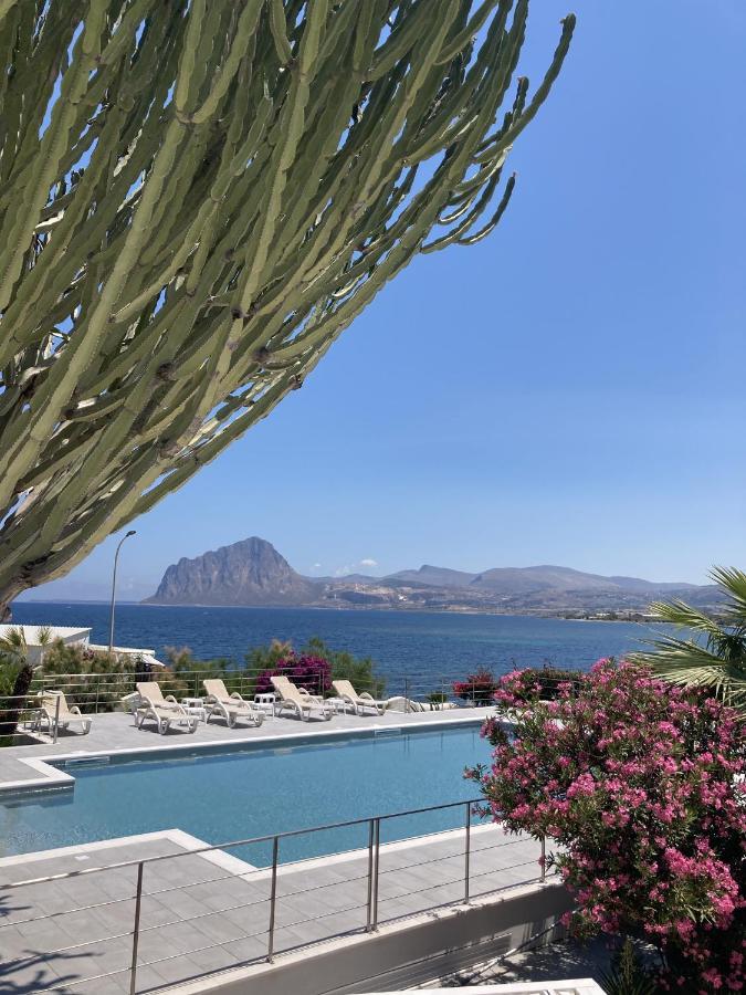 Residence Tamarea Tonnara di Bonagia Екстериор снимка