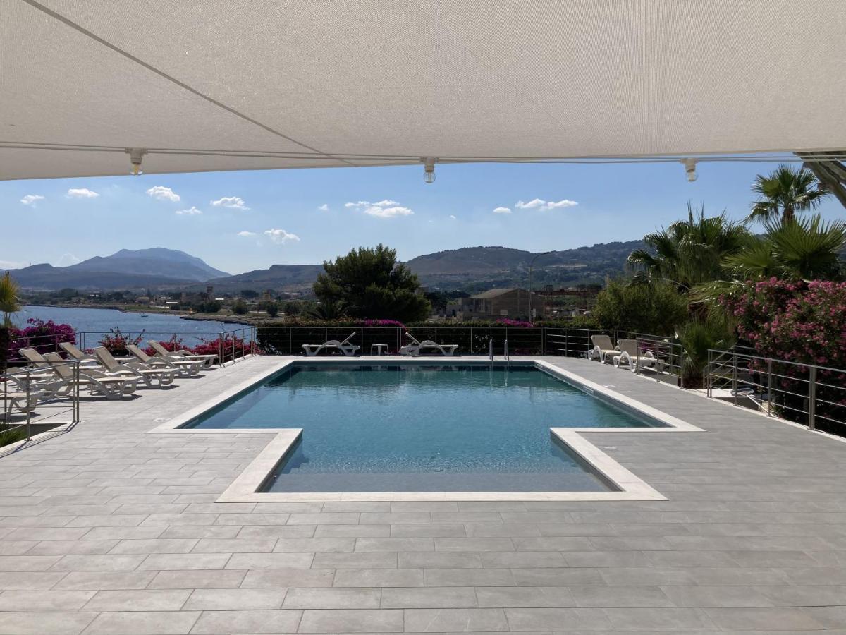Residence Tamarea Tonnara di Bonagia Екстериор снимка