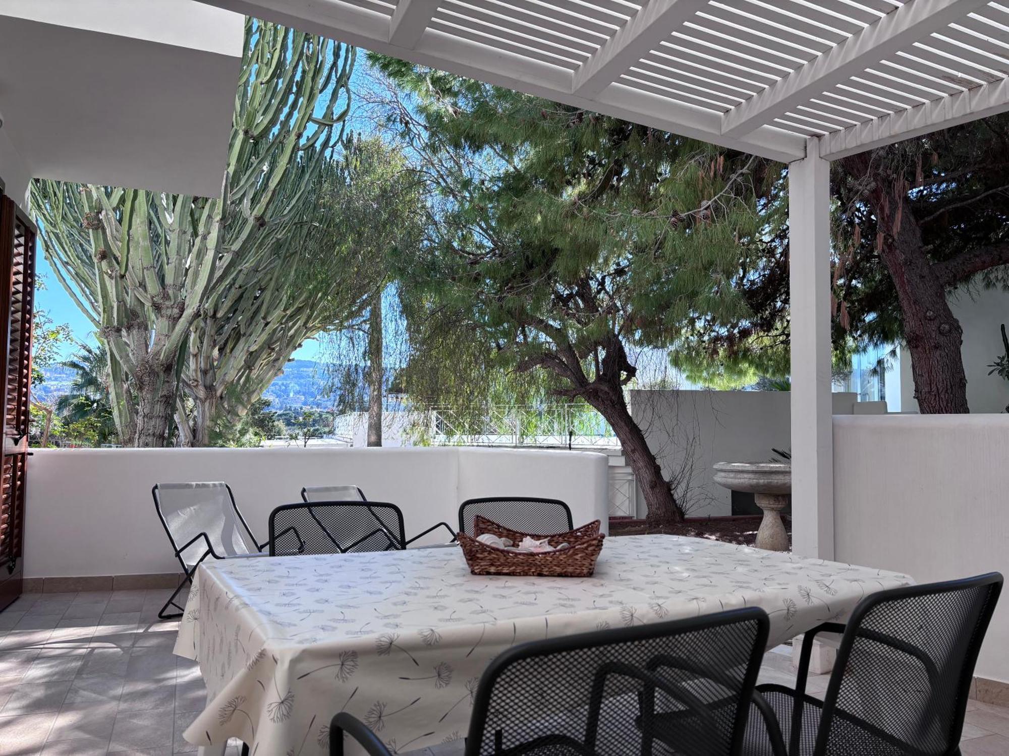 Residence Tamarea Tonnara di Bonagia Екстериор снимка